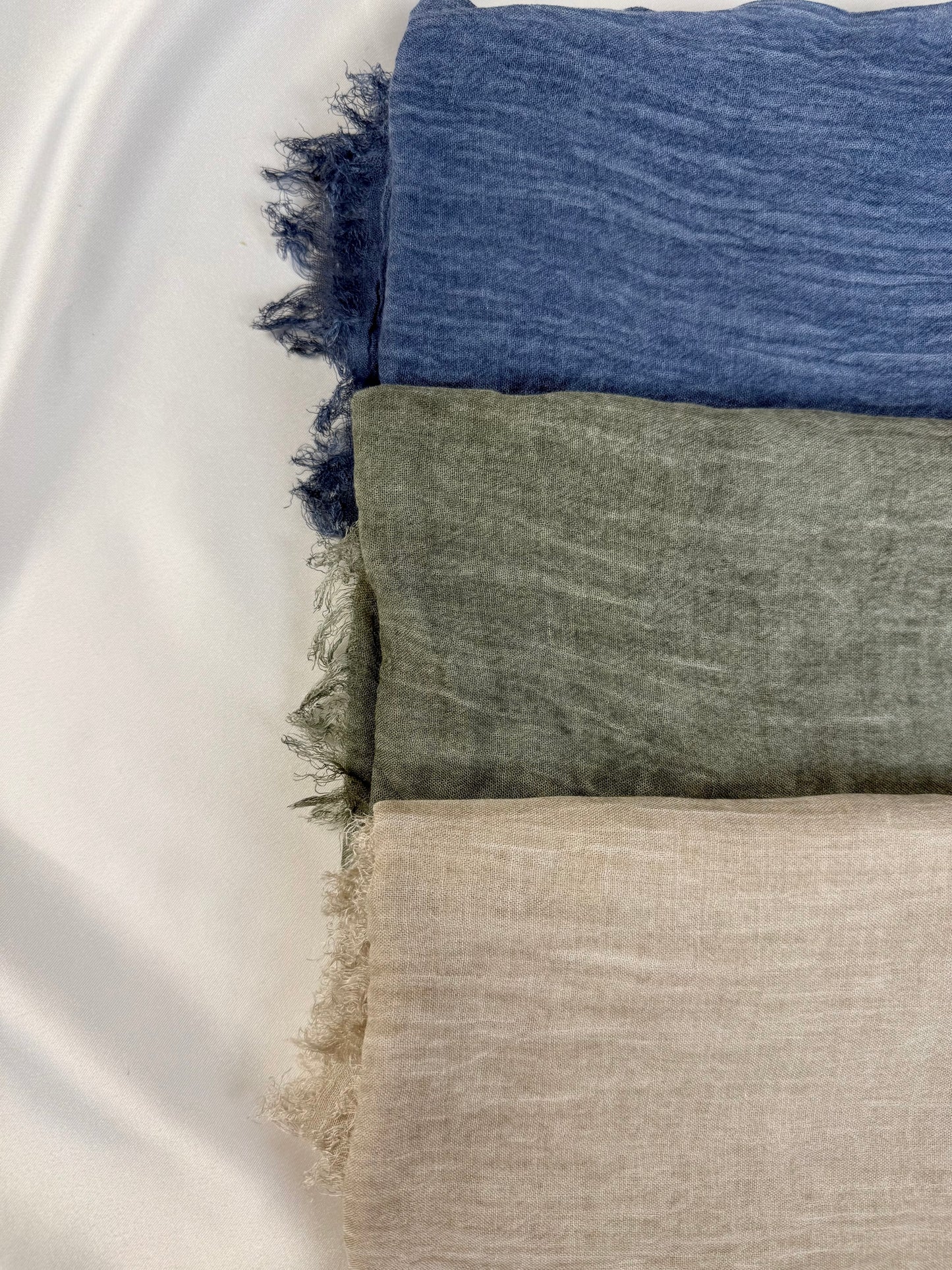 Ora Linen Ruffled